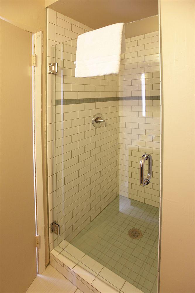 Pacific View Inn Сан Диего Екстериор снимка